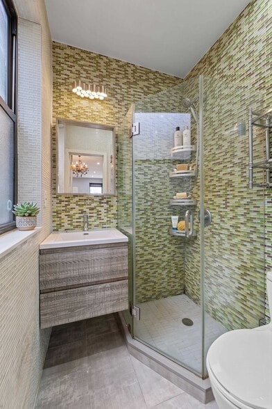 More Photos Of 174 Avenue S, Brooklyn General Retail For Sale
