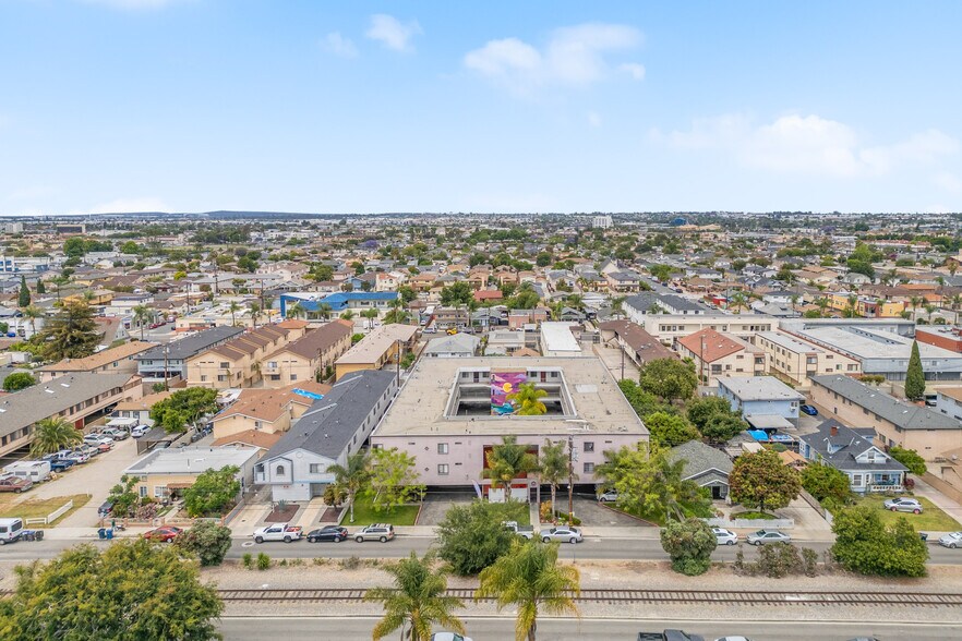 More Photos Of 1225 W 166th St, Gardena Apartments For Sale