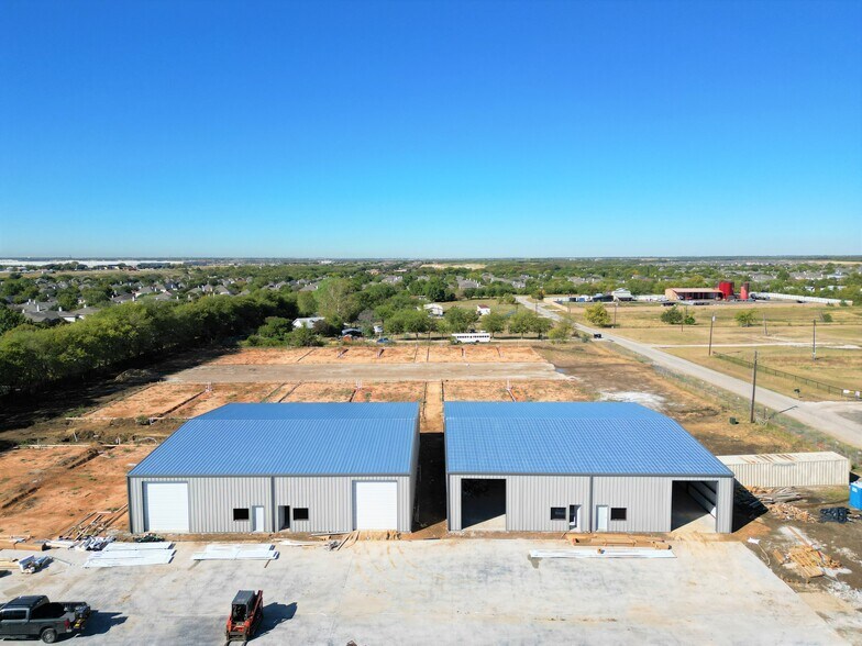 More Photos Of 17540 Matany Rd, Justin Distribution For Sale