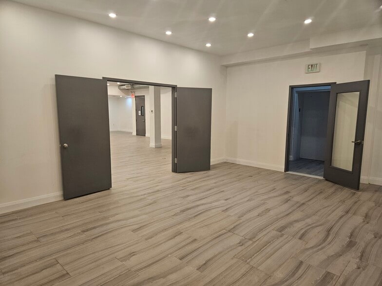 More Photos Of 1025 Pacific St, Brooklyn Loft Creative Space For Lease