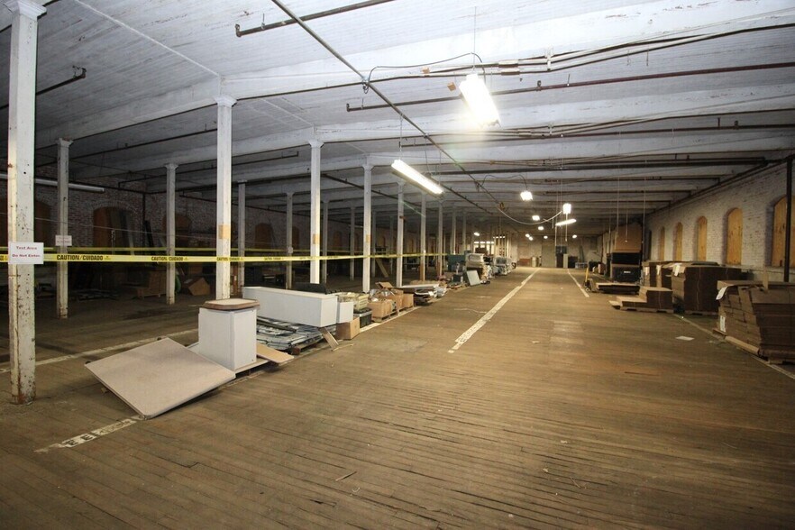 More Photos Of 3500 Bleachery Ave, New Hartford Warehouse For Sale