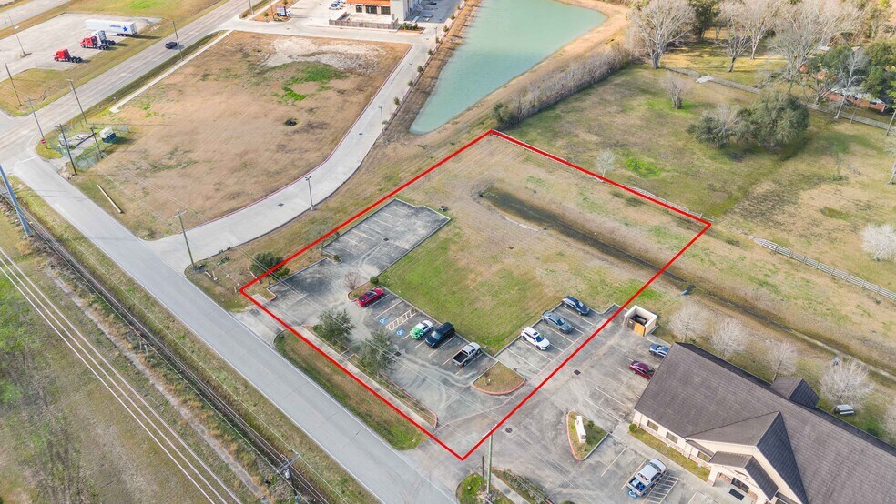 More Photos Of Steele Rd & Clifford St, Alvin Land For Sale