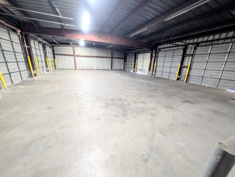 More Photos Of 501 Main, Gas Specialty For Sale