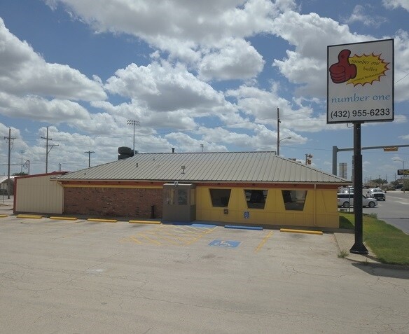 More Photos Of 617 S Main St, Seminole Restaurant For Sale