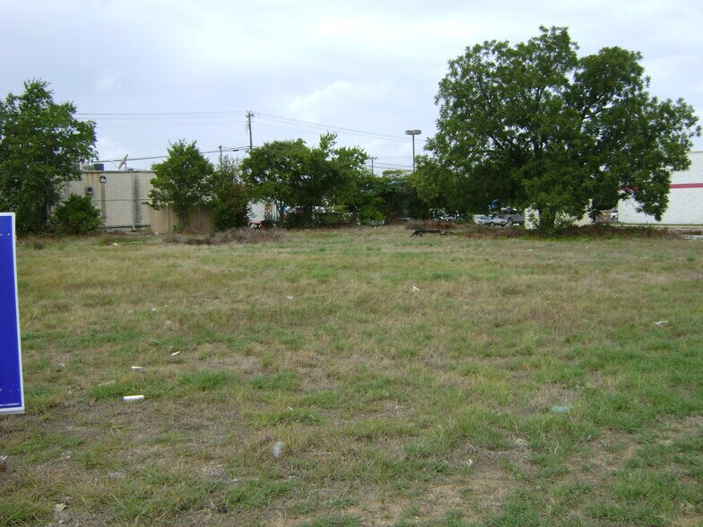 More Photos Of 225 E New Hope Dr, Cedar Park Land For Sale