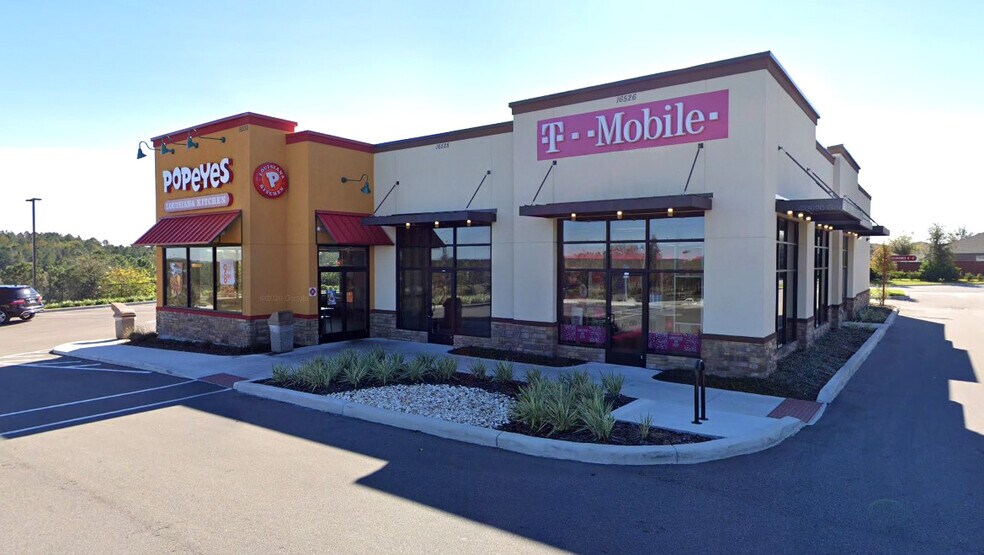 Primary Photo Of 16526-16530 State Road 50, Clermont Storefront For Sale