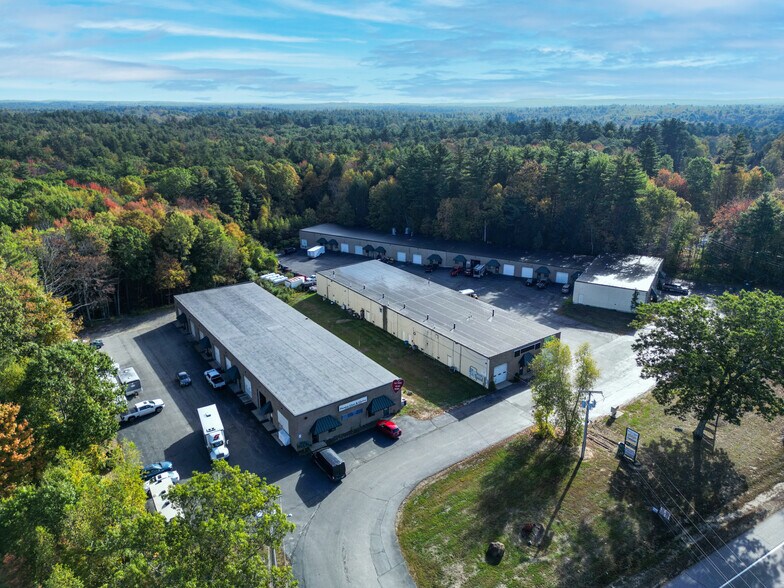 More Photos Of 189 Route 125, Brentwood Unknown For Lease
