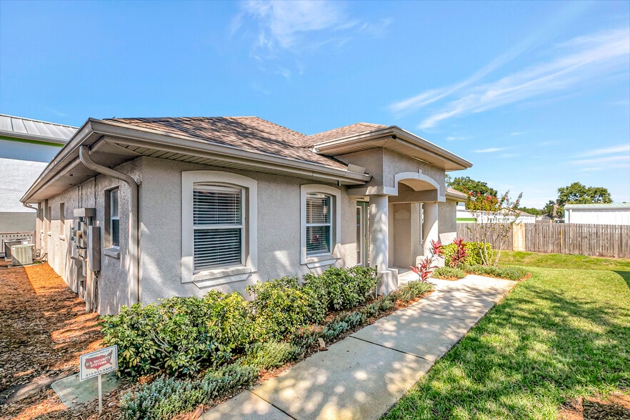 More Photos Of 28953 Wesley Chapel Blvd, Wesley Chapel Office For Lease