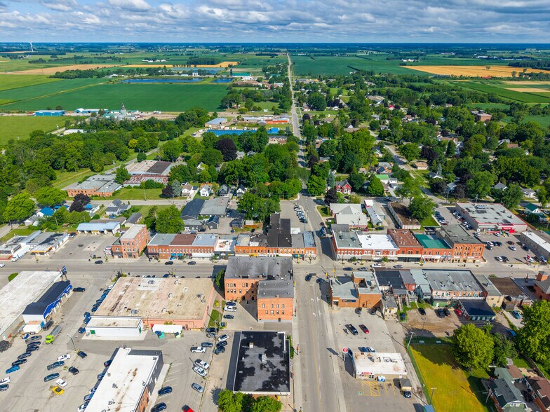 More Photos Of 7 Main St W, Ridgetown Storefront Retail Residential For Sale