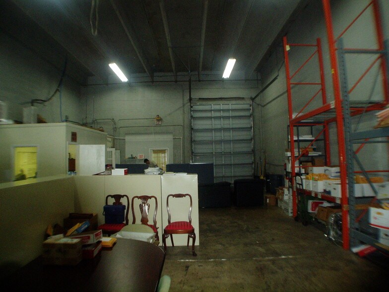 More Photos Of 3100 NW 72nd Ave, Miami Warehouse For Lease