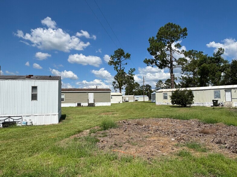 More Photos Of 7322 Highway 122 E, Ray City Manufactured Housing Mobile Home Park For Sale