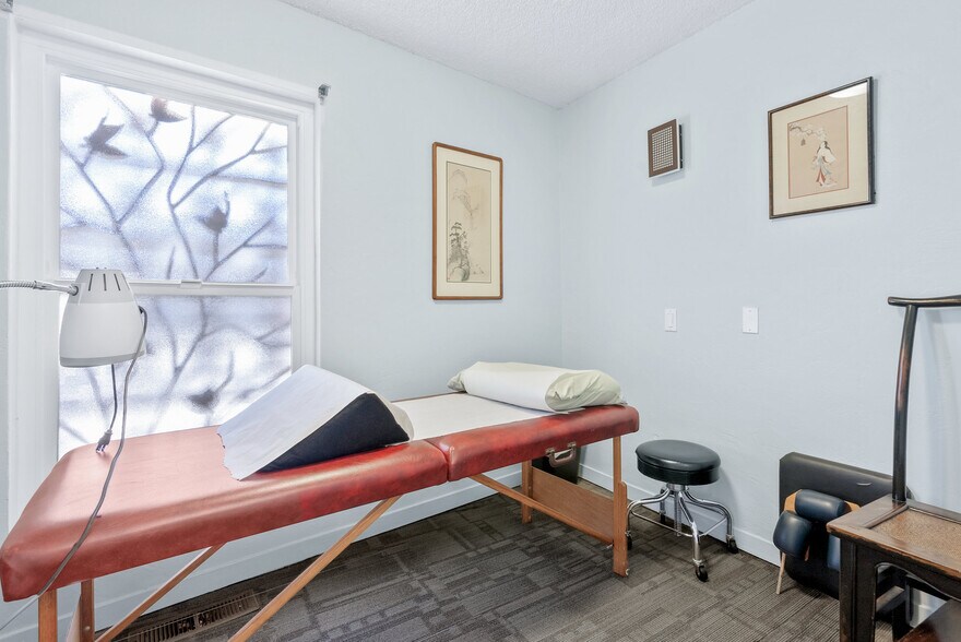 More Photos Of 111 Dakota Ave, Santa Cruz Medical For Sale