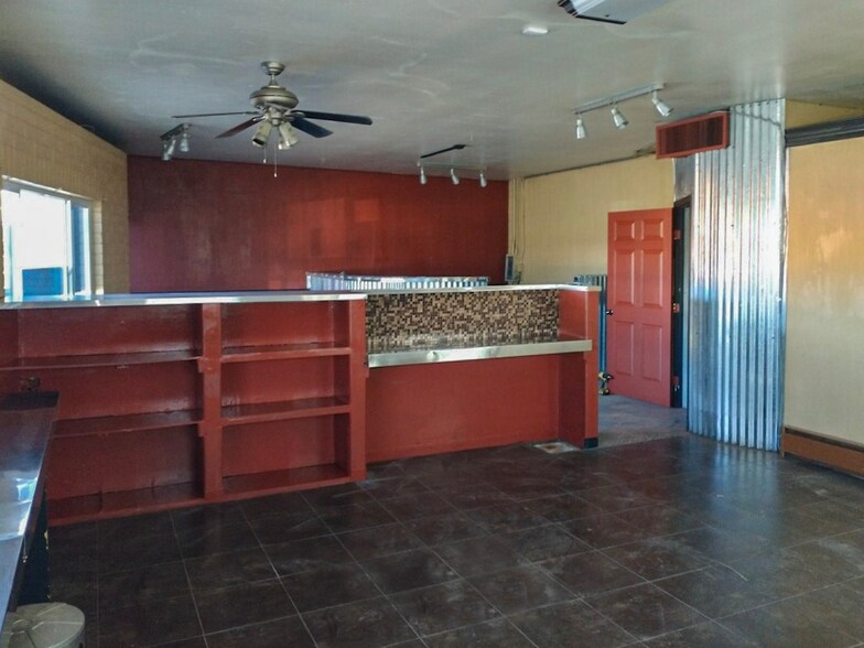 More Photos Of 620 Ryland St, Reno Storefront Retail Residential For Lease
