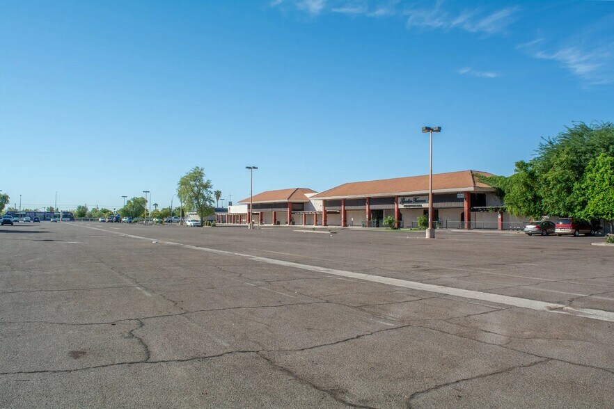 More Photos Of 1902-1940 E Main St, Mesa Storefront For Sale
