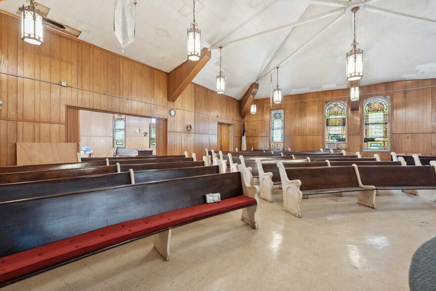 More Photos Of 301 Larimer Ave, Pittsburgh Religious Facility For Sale