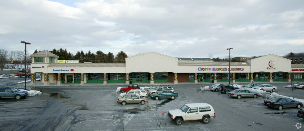 More Photos Of 1212-1232 Farmington Ave, Bristol Unknown For Lease
