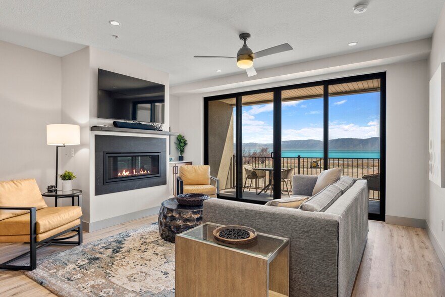 More Photos Of 45 E 150 S, Garden City Apartments For Sale
