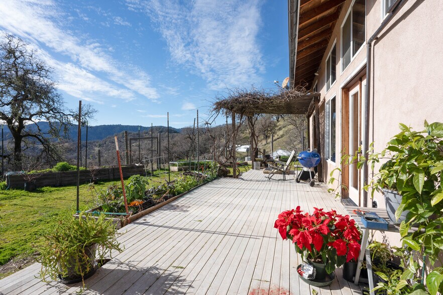 More Photos Of 4300 Young Creek Rd, Ukiah Specialty For Sale