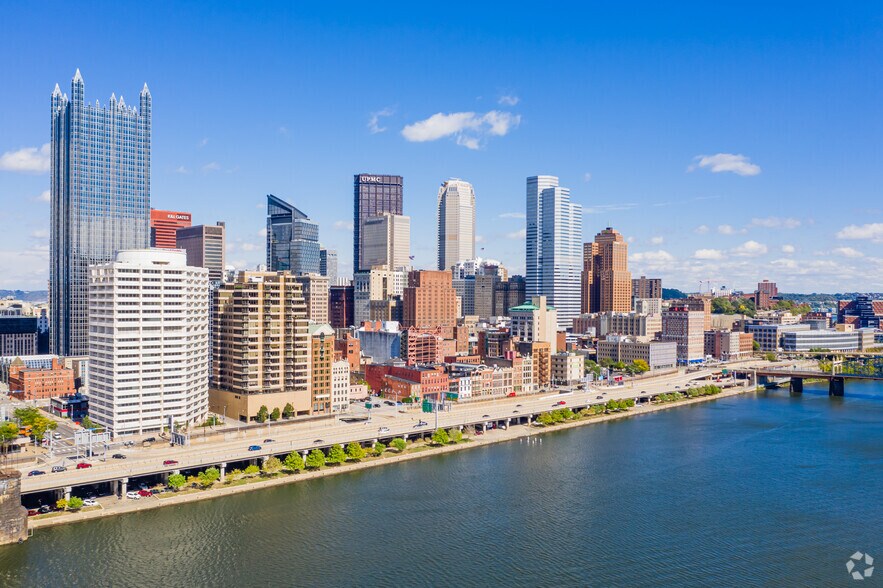 More Photos Of 20 Stanwix St, Pittsburgh Office For Lease