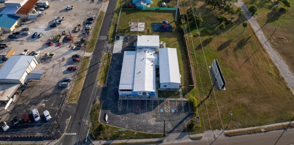 More Photos Of 10102 S Padre Island Dr, Corpus Christi Medical For Lease