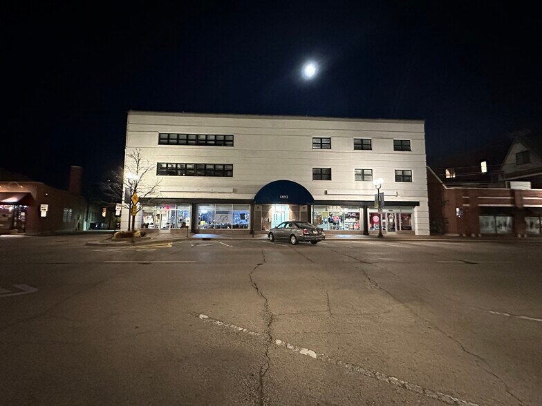 More Photos Of 1893 Sheridan Rd, Highland Park Medical For Lease