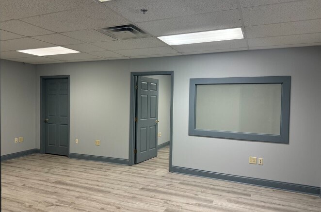 More Photos Of 2701 Spring Grove Ave, Cincinnati Warehouse For Lease