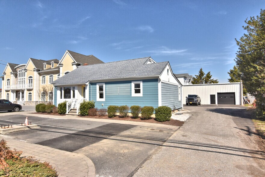 More Photos Of 18355 Coastal Hwy, Lewes Office For Lease