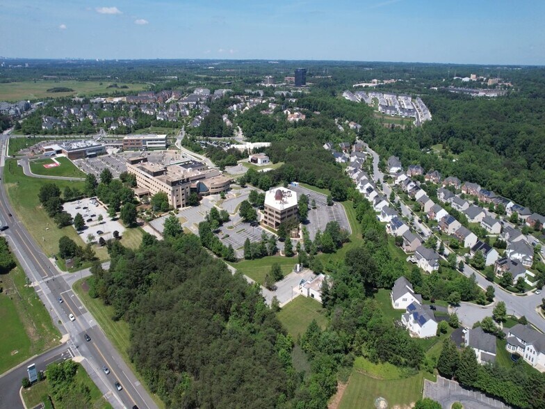 More Photos Of 7350 Van Dusen Rd, Laurel Medical For Sale