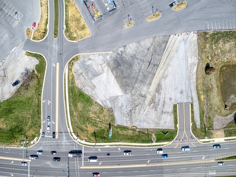 More Photos Of 1540 Roanoke St, Christiansburg Land For Lease