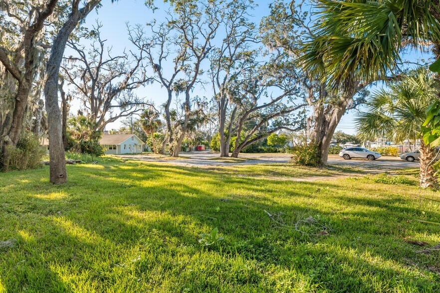 More Photos Of 404 Canal St, Tarpon Springs Land For Sale