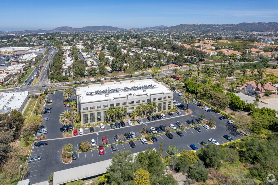 More Photos Of 838 Nordahl Rd, San Marcos Medical For Lease