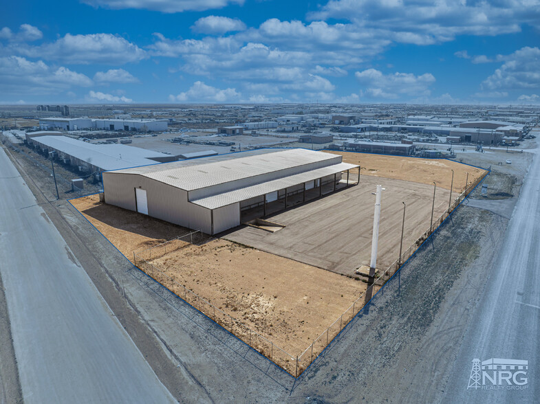 More Photos Of 11601 W County Road 125, Odessa Warehouse For Lease