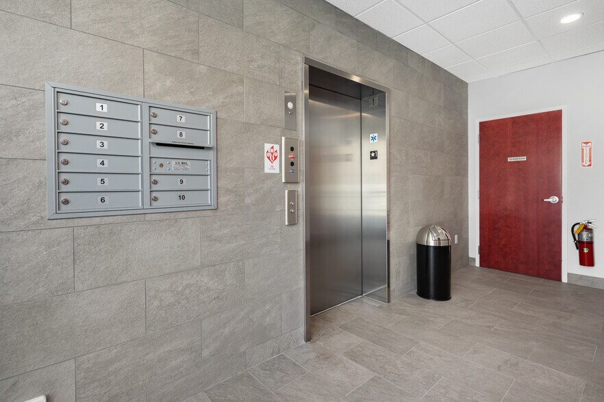 More Photos Of 218 Willard St, Quincy Office For Lease