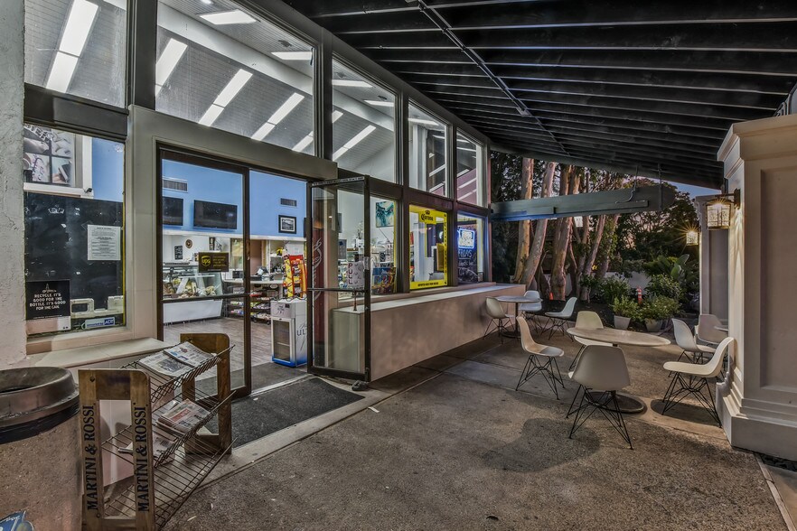 More Photos Of 6435-6437 Caminito Blythefield, La Jolla Office For Lease