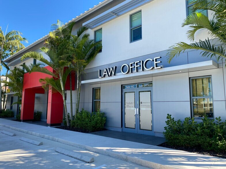 More Photos Of 2924 Davie Rd, Davie Office For Lease