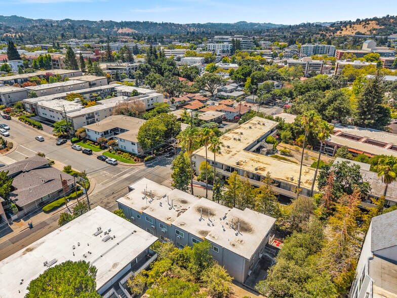 More Photos Of 1150 Lincoln Ave, Walnut Creek Apartments For Sale