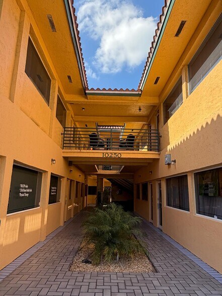 More Photos Of 10250 SW 56th St, Miami Office For Sale