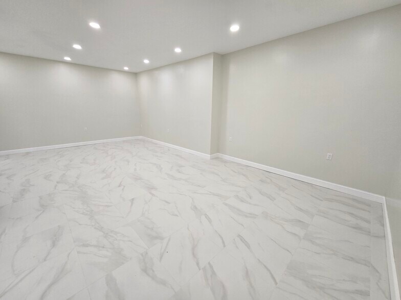 More Photos Of 72 Van Dyke St, Brooklyn Apartments For Lease