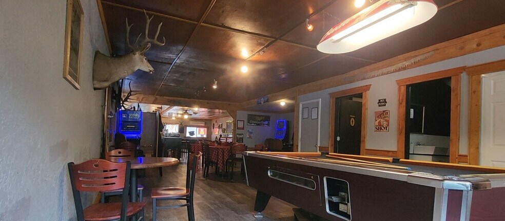 More Photos Of 10786 Highway 126, Mapleton General Retail For Sale