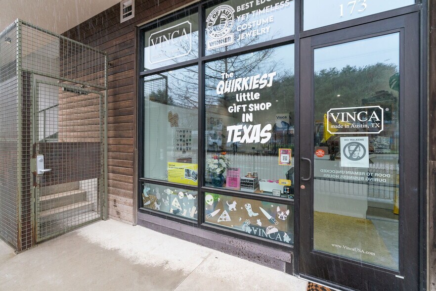 More Photos Of 1800 E 4th St, Austin Apartments For Sale