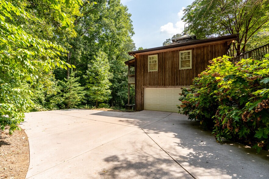 More Photos Of 9975 Ball Ground Hwy, Ball Ground General Retail For Sale