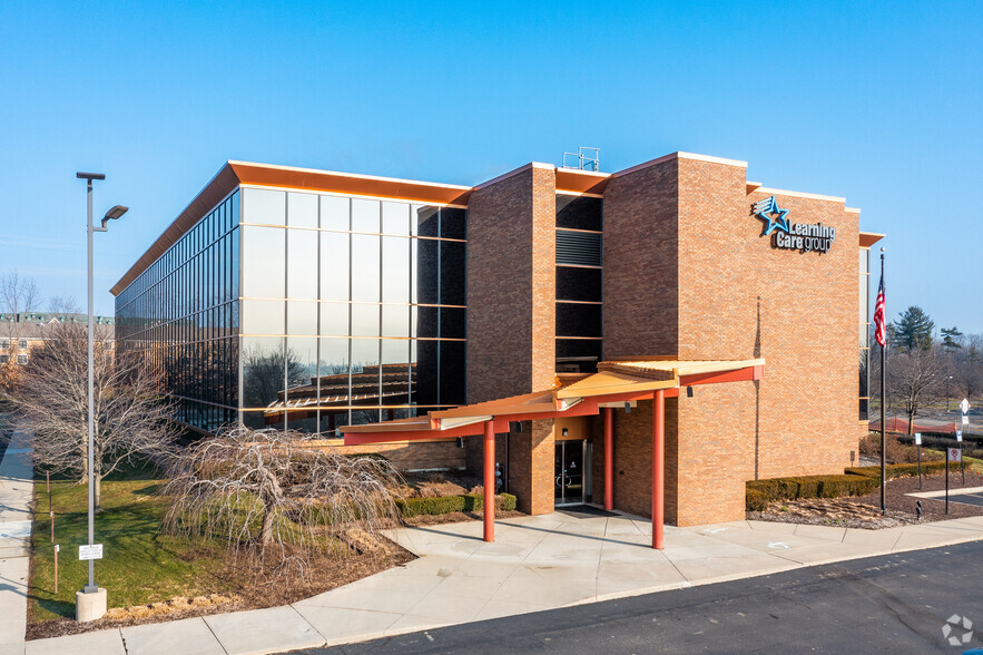 Primary Photo Of 21333 Haggerty Rd, Novi Office For Lease