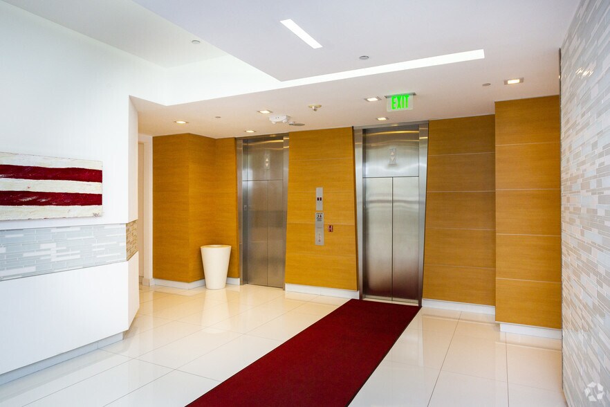 More Photos Of 9200 W Sunset Blvd, West Hollywood Office For Lease