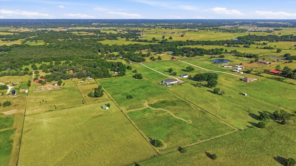 More Photos Of 1614 W Line Rd, Whitesboro Land For Sale
