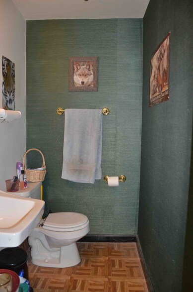 More Photos Of 112 Main St, Putnam Storefront Retail Office For Lease