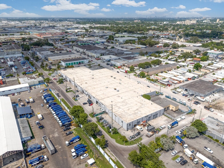More Photos Of 4201-4250 NW 37th Ct, Miami Warehouse For Lease