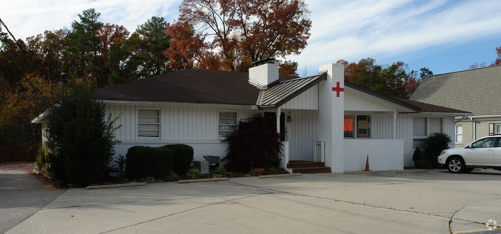 More Photos Of 6733 Falls Of Neuse Rd, Raleigh Medical For Lease