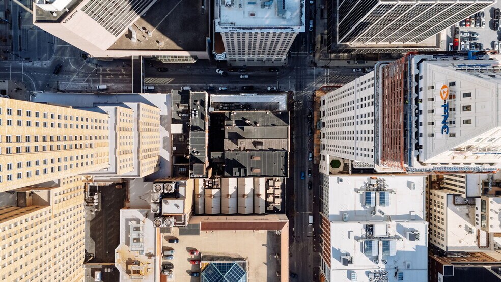 More Photos Of 6 W 4th St, Cincinnati Storefront Retail Office For Sale