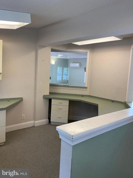 More Photos Of 300 Spruce St, Doylestown Office For Sale