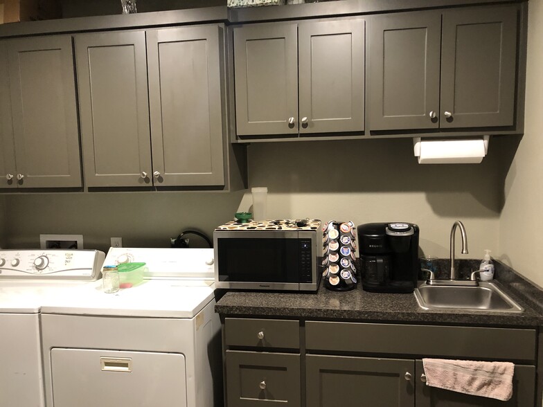 More Photos Of 20071 State Highway 155 S, Flint General Retail For Lease